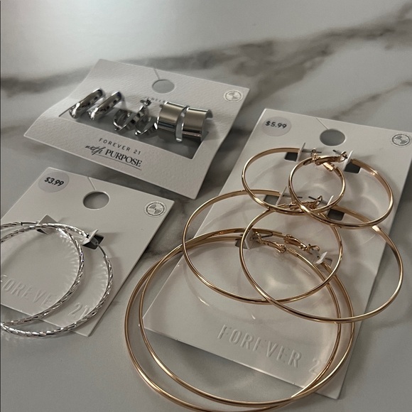 Forever 21 Mixed Metal Hoop Earring Collection! #5 - Picture 7 of 7